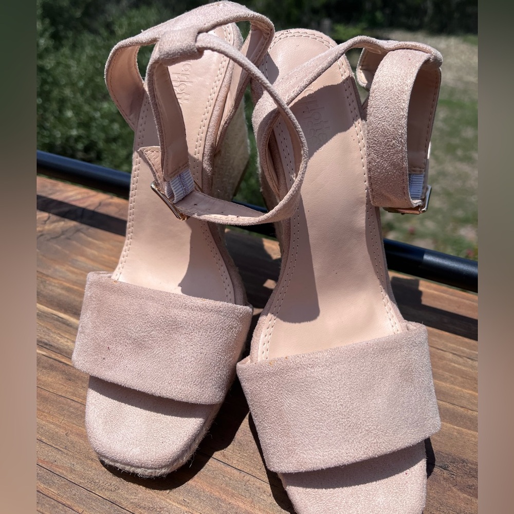 NWT Charlotte Russe Espadrille Strap Sandals